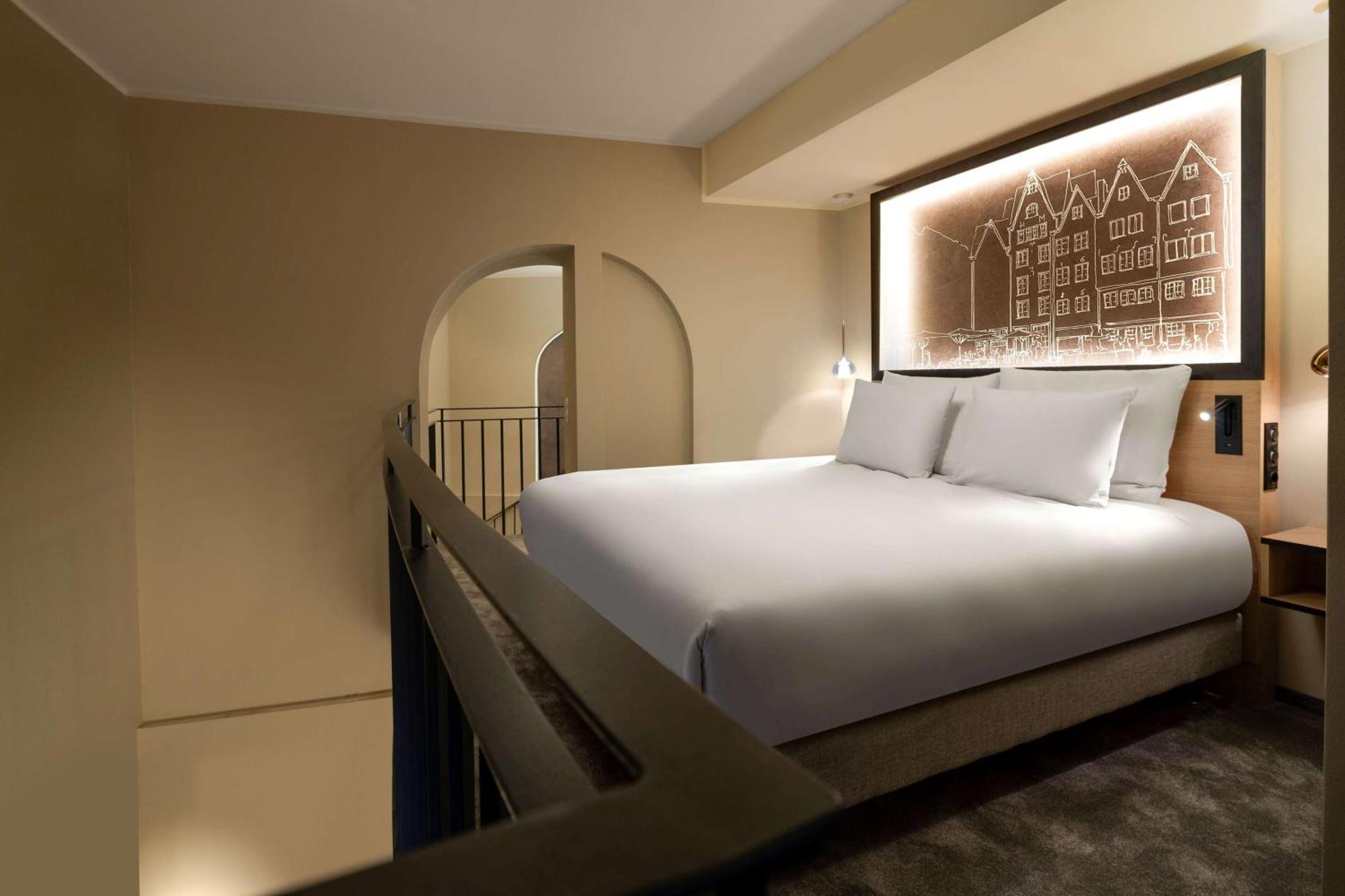 Wasserturm Cologne, Curio Collection By Hilton
